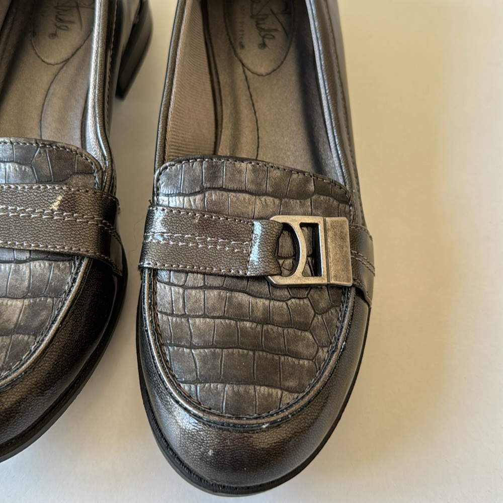 NEW Life Stride Soft System Gray Shoes - Picture 2 of 9